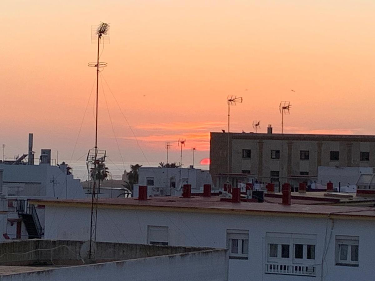 Atico Terraza Cadiz Centro Ascensor Playa De La Caleta Apartman Kültér fotó
